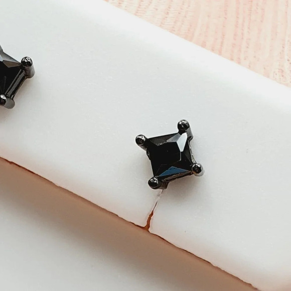 3MM S925 Sterling Silver CZ Stud Earrings for Women/Girl, US19251019 - Picture 10 of 12